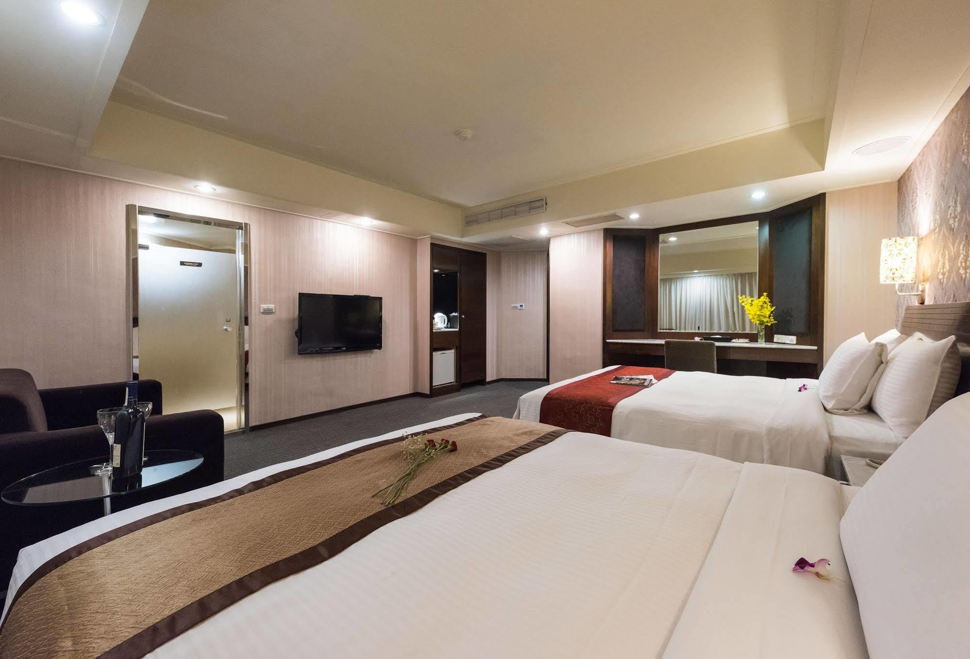 Forward Suites Ⅰ Taipeh Exterior foto