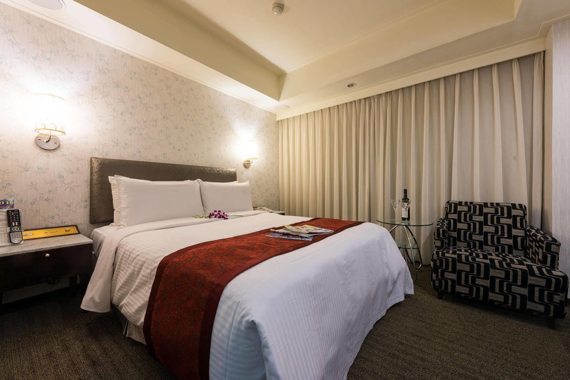 Forward Suites Ⅰ Taipeh Exterior foto